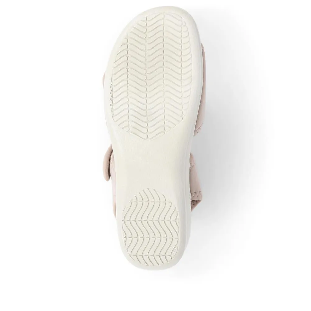 Adjustable Touch-Fasten Sandals - POLY39003 / 325 314