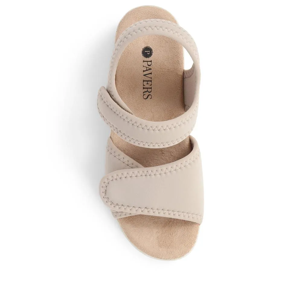 Adjustable Touch-Fasten Sandals - POLY39003 / 325 314