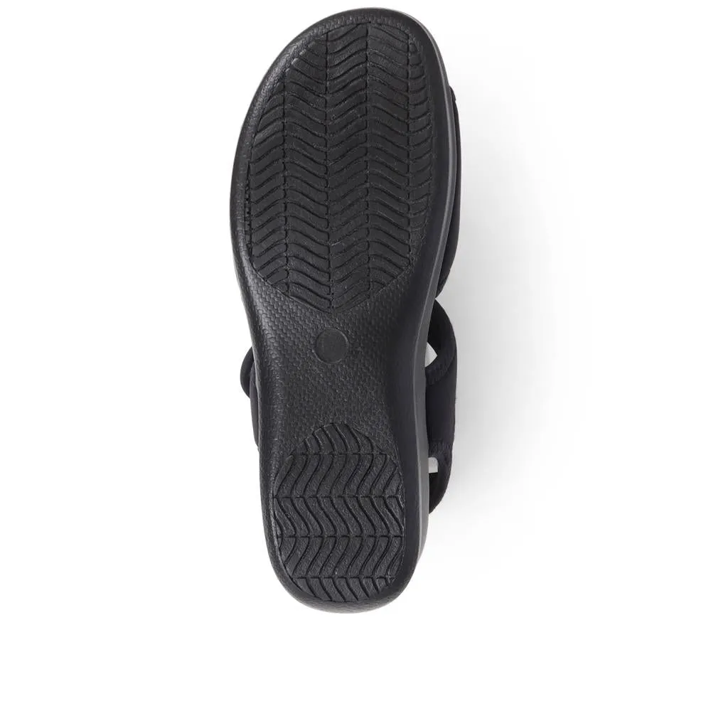 Adjustable Touch-Fasten Sandals - POLY39003 / 325 314