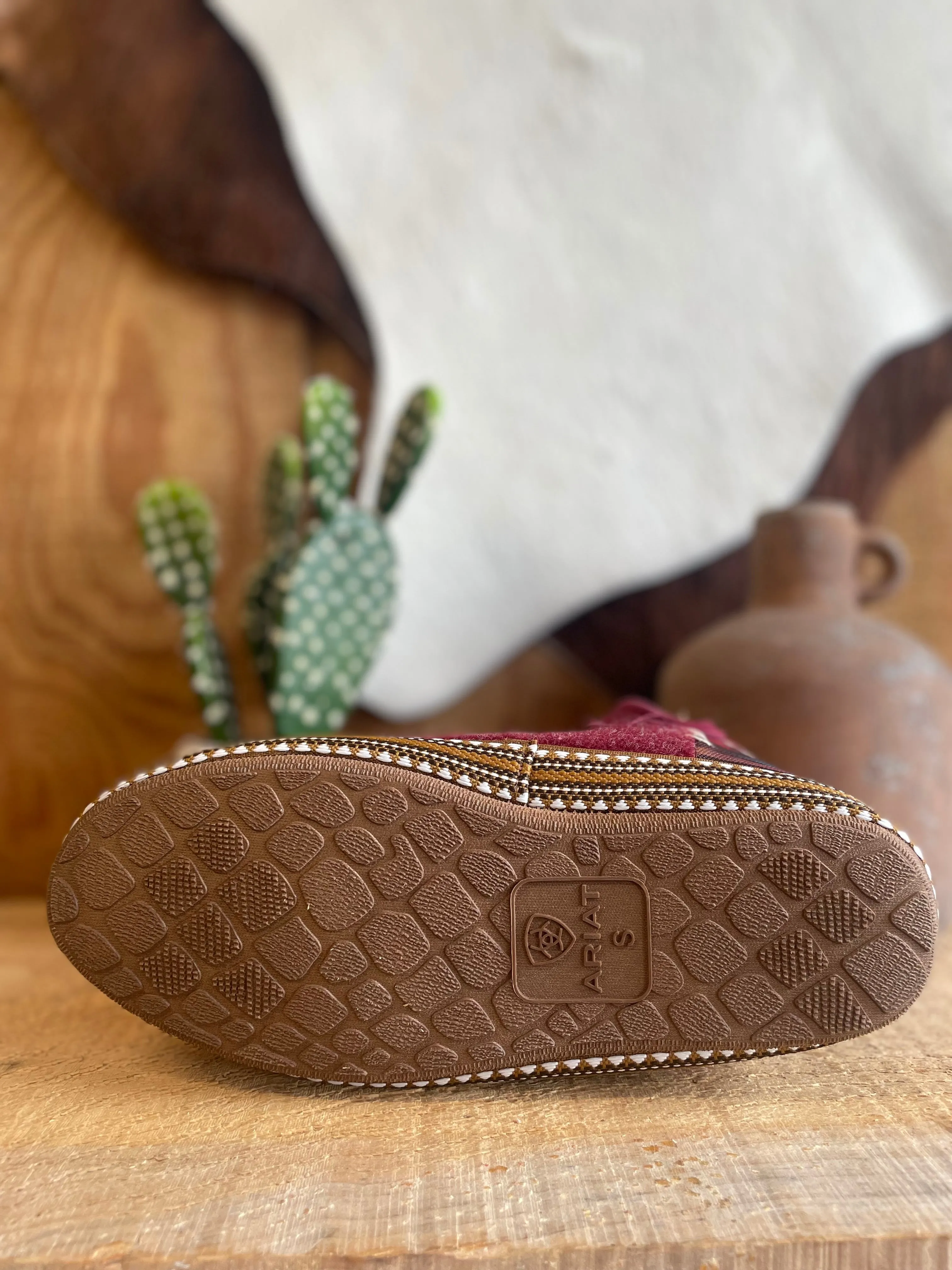 Ariat Women’s Bootie Slipper
