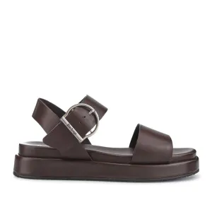 Big-Buckled Leather Sandals - BARBR41509 / 326 765