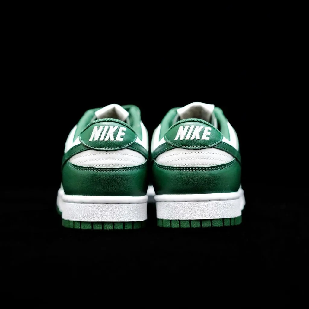 CE - NKE Varsity Green green
