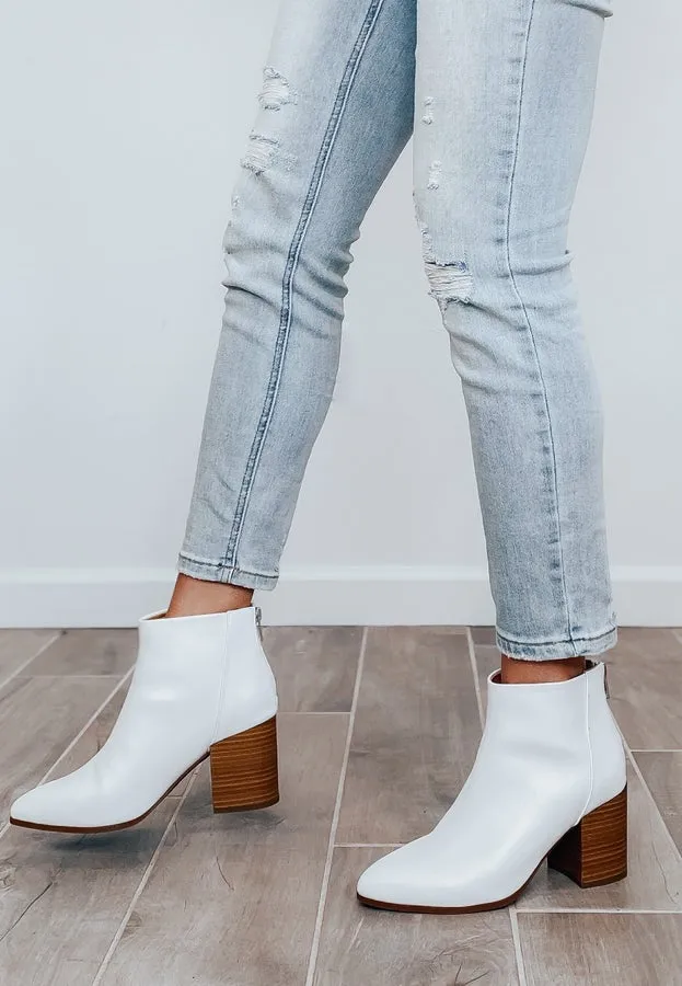 Chic Block Heel Bootie
