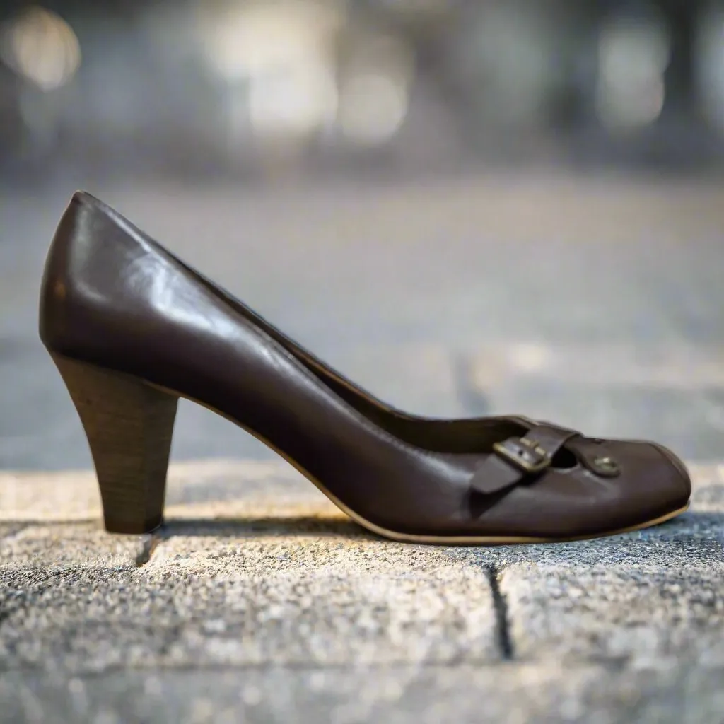 Christian di Riccio Brown Leather Block Heel Pumps Size UK 6 / EU 39 / US 9