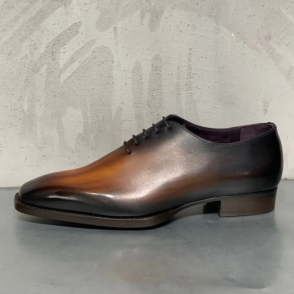 CR01 OXFORD ONE CUT