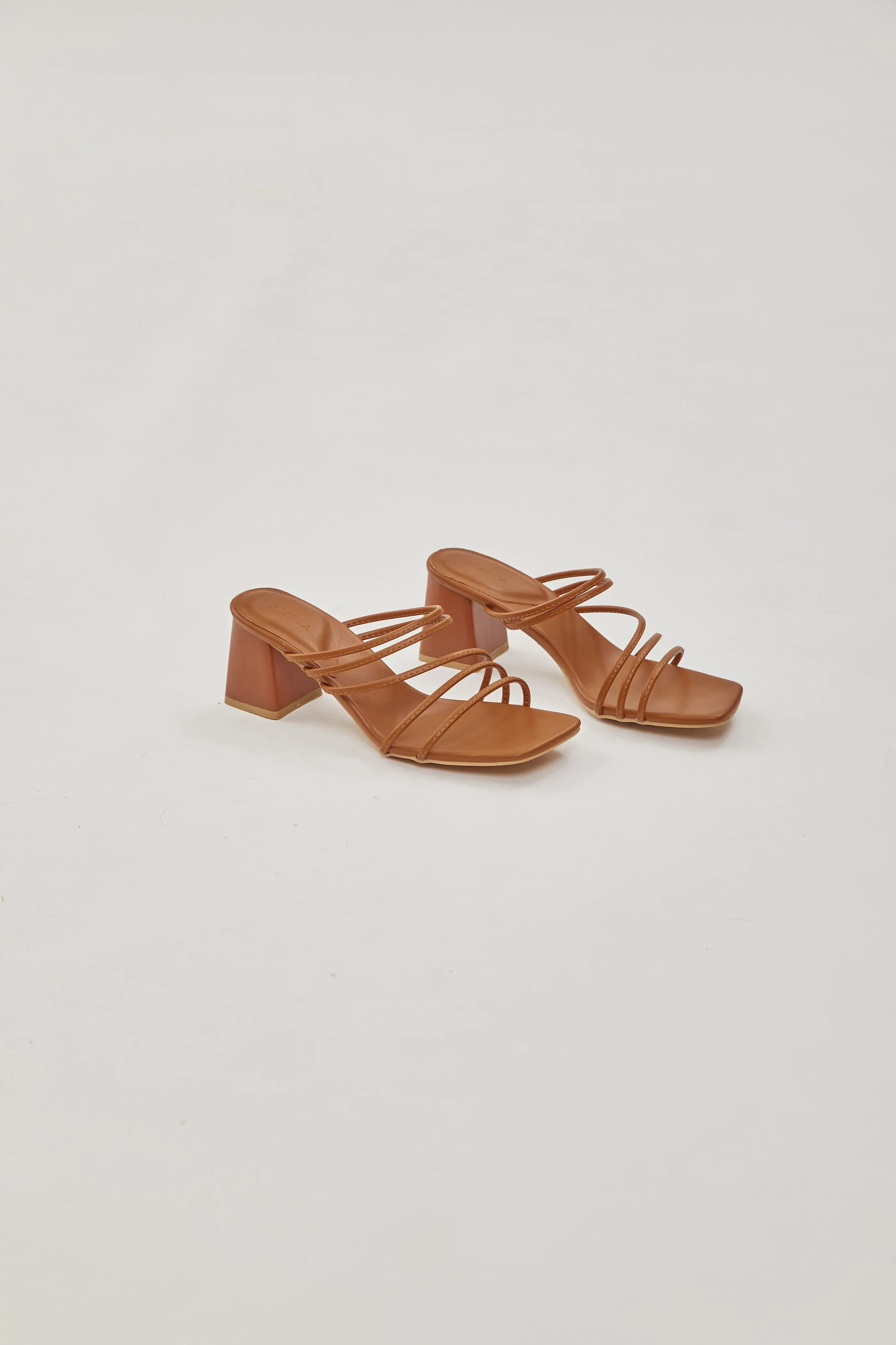 Maya Heels in Soil
