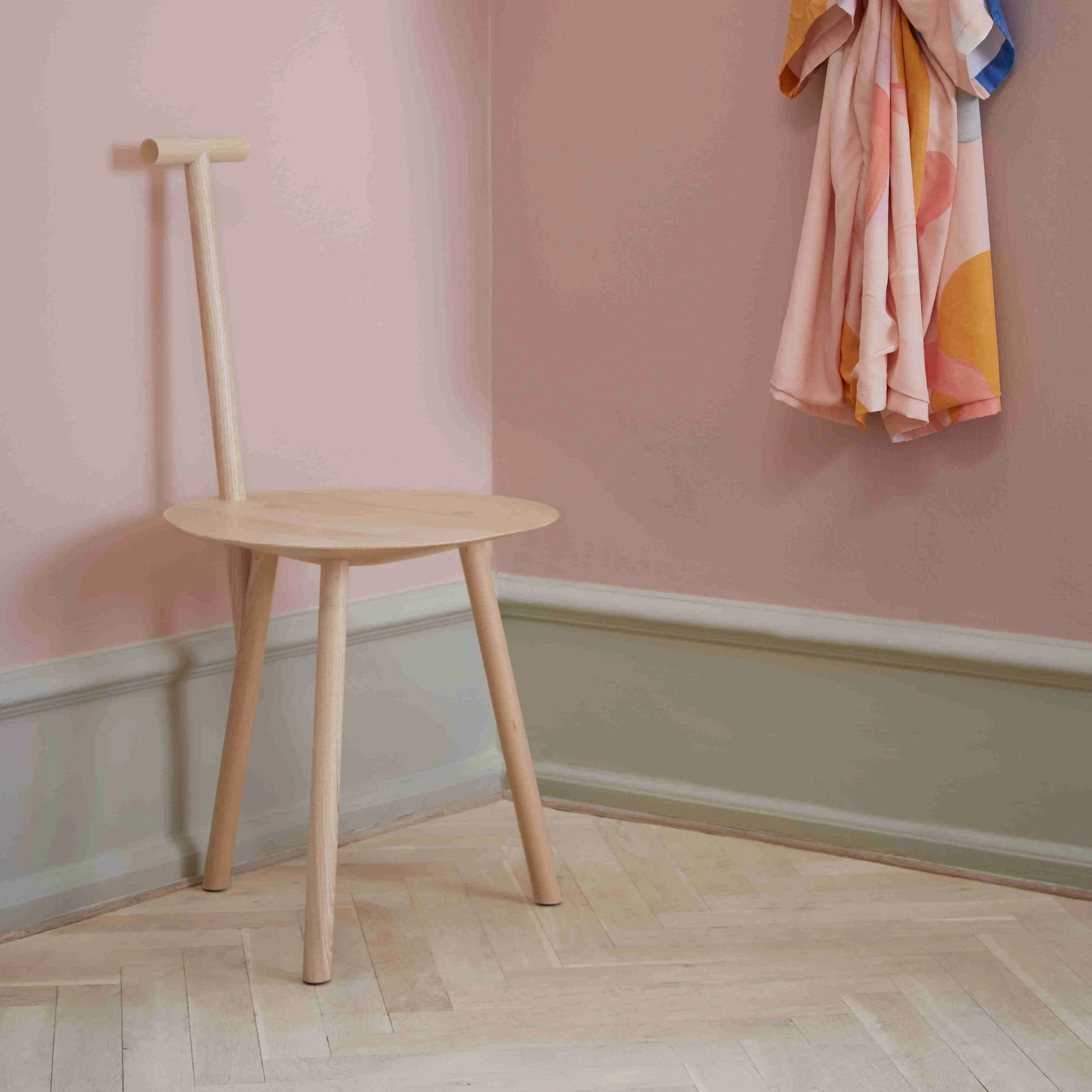 Spade Chair