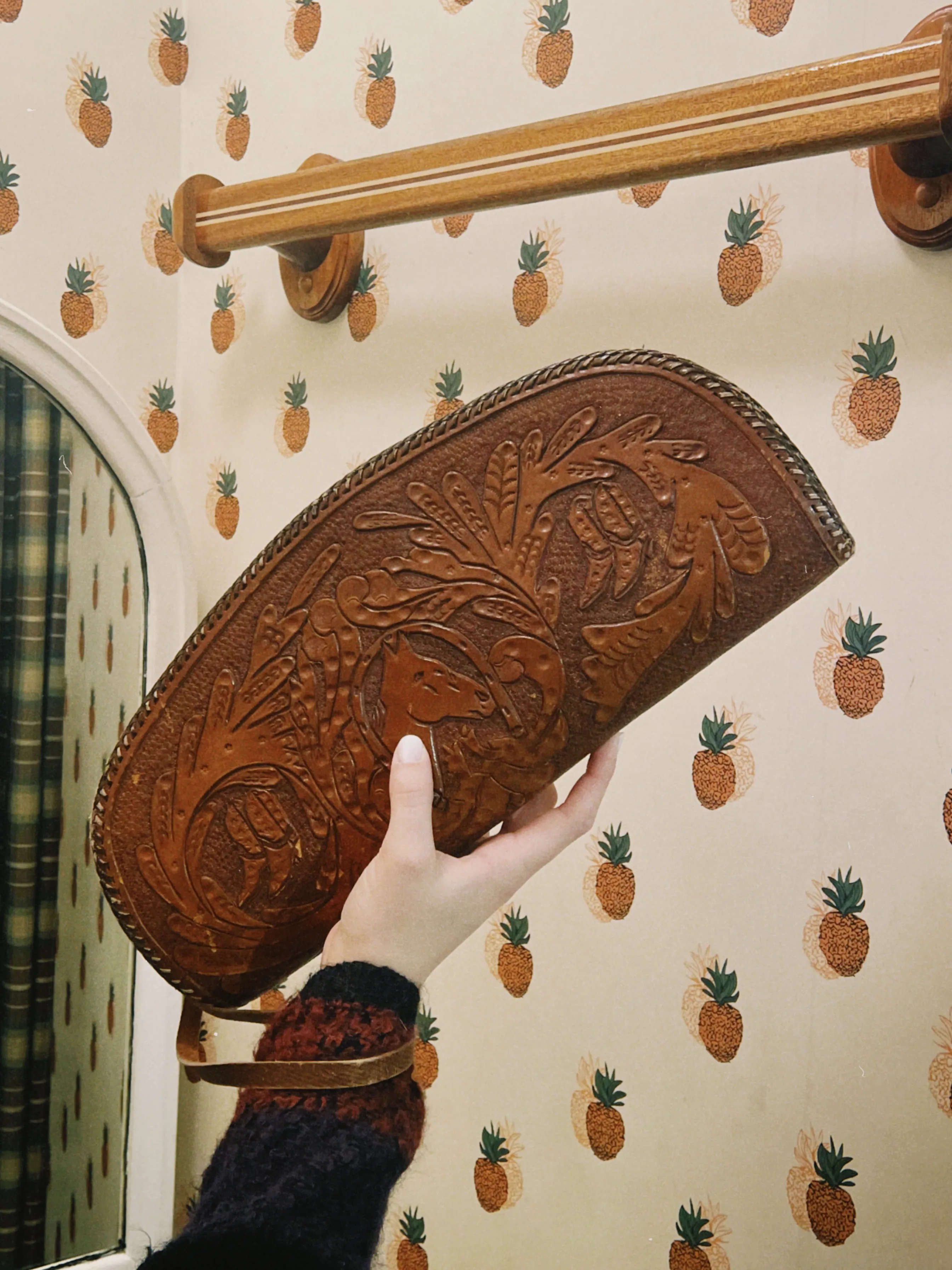 VINTAGE TOOLED LEATHER CLUTCH